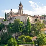 Сasa de vacaciones La Source Aux Chevreuils *