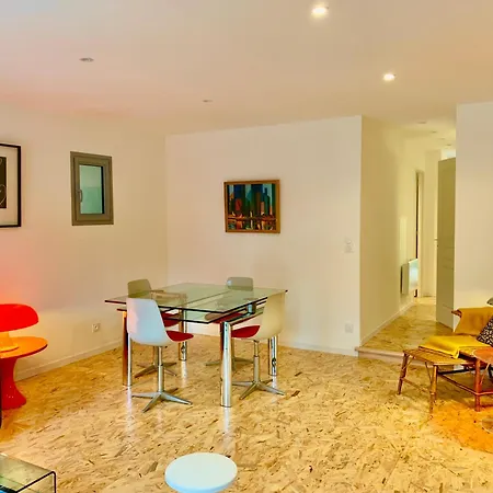 La Source Aux Chevreuils Albas (Lot)