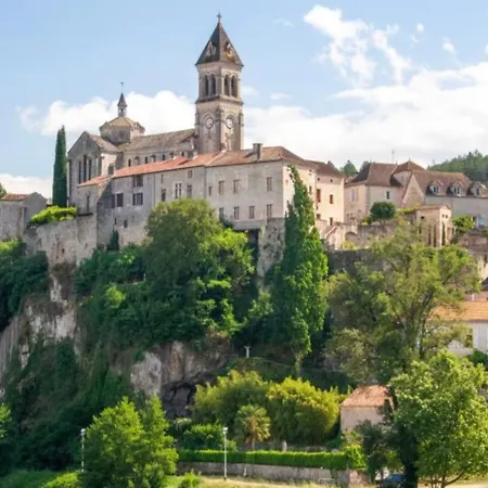 בית נופש La Source Aux Chevreuils *